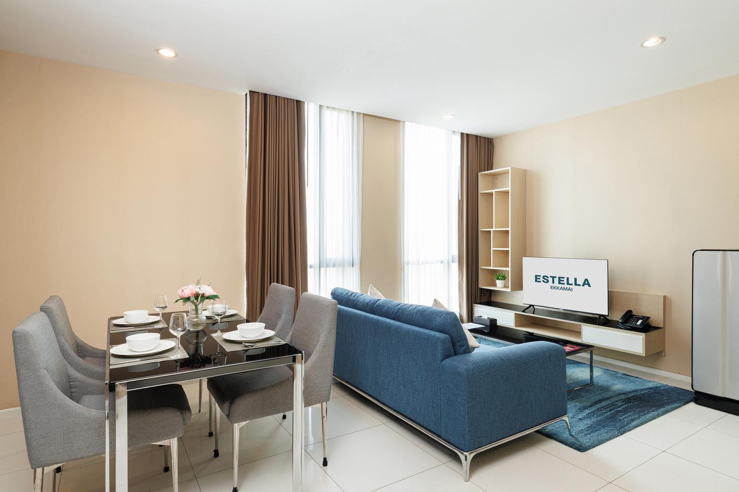 Estella Ekkamai Bangkok Exterior photo