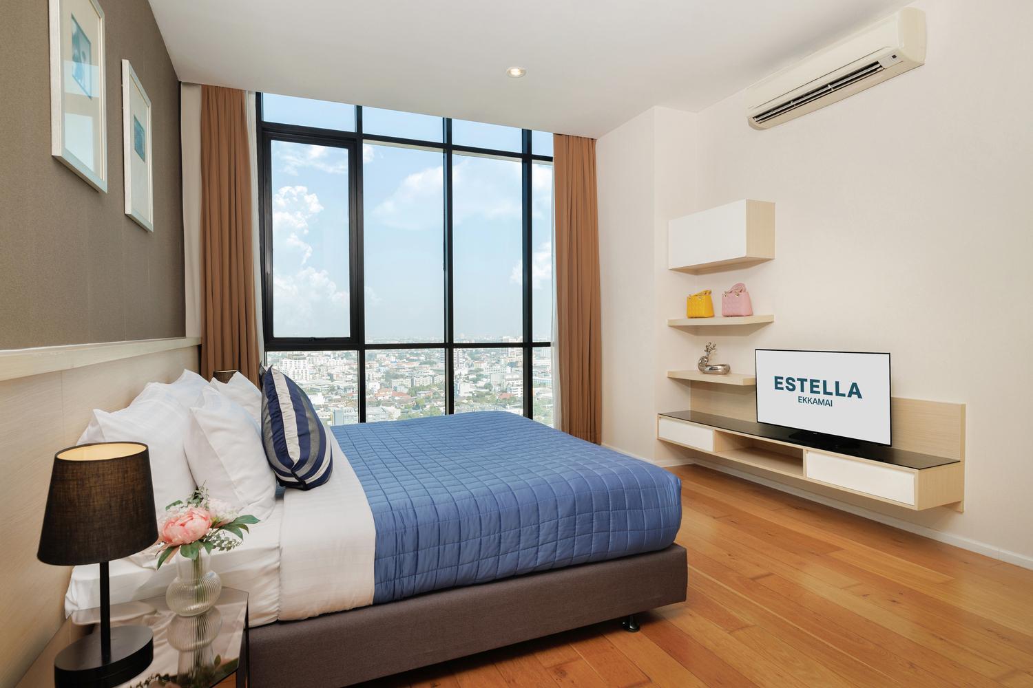 Estella Ekkamai Bangkok Exterior photo